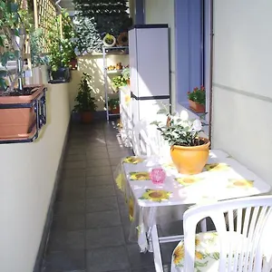 Apartment Zara Cosy & Cheap Apt - Easy Parking 