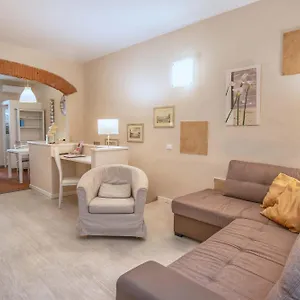 Apartment In San Niccolo A Pochi Passi Da Ponte Vecchio 