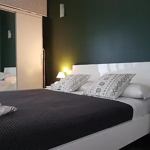 Apartment Navigli - Via Savona 