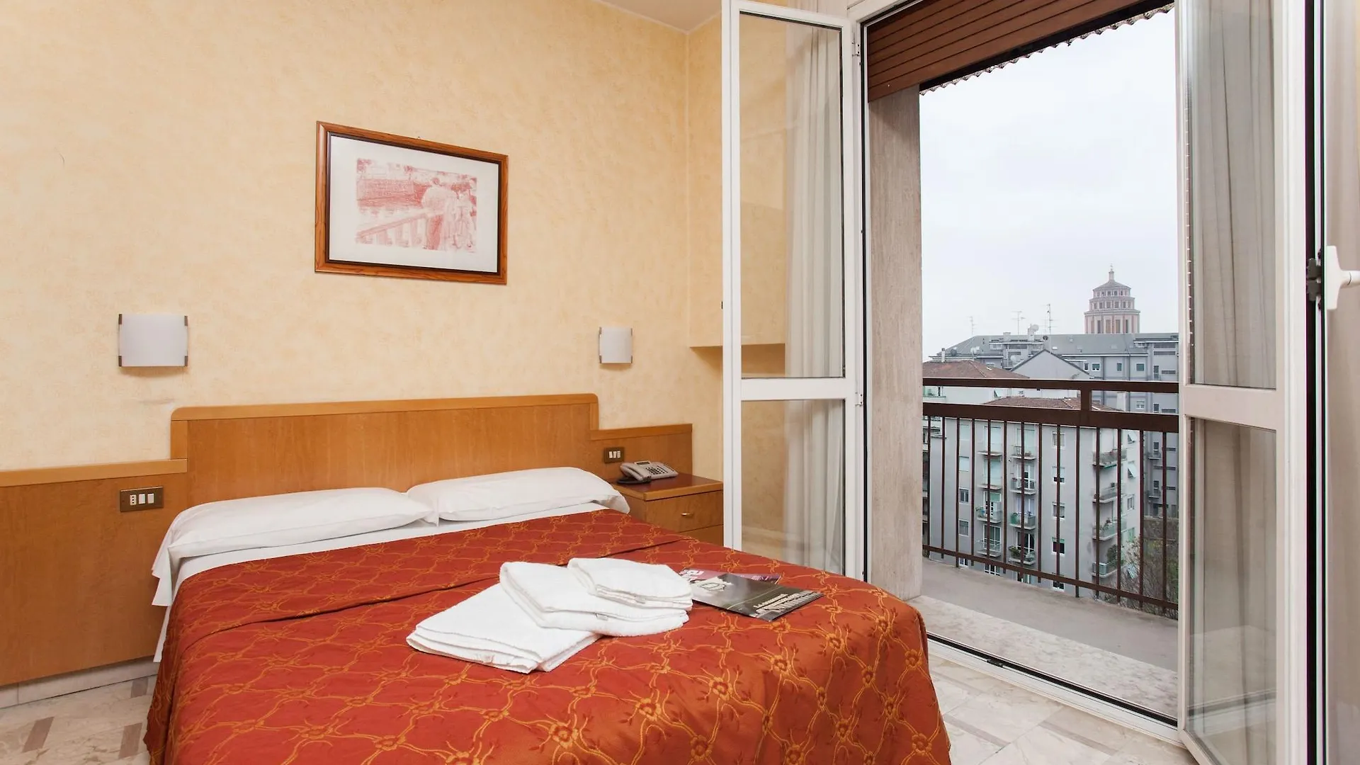 Ih Hotels Milano Aparthotel Argonne Park  Milan
