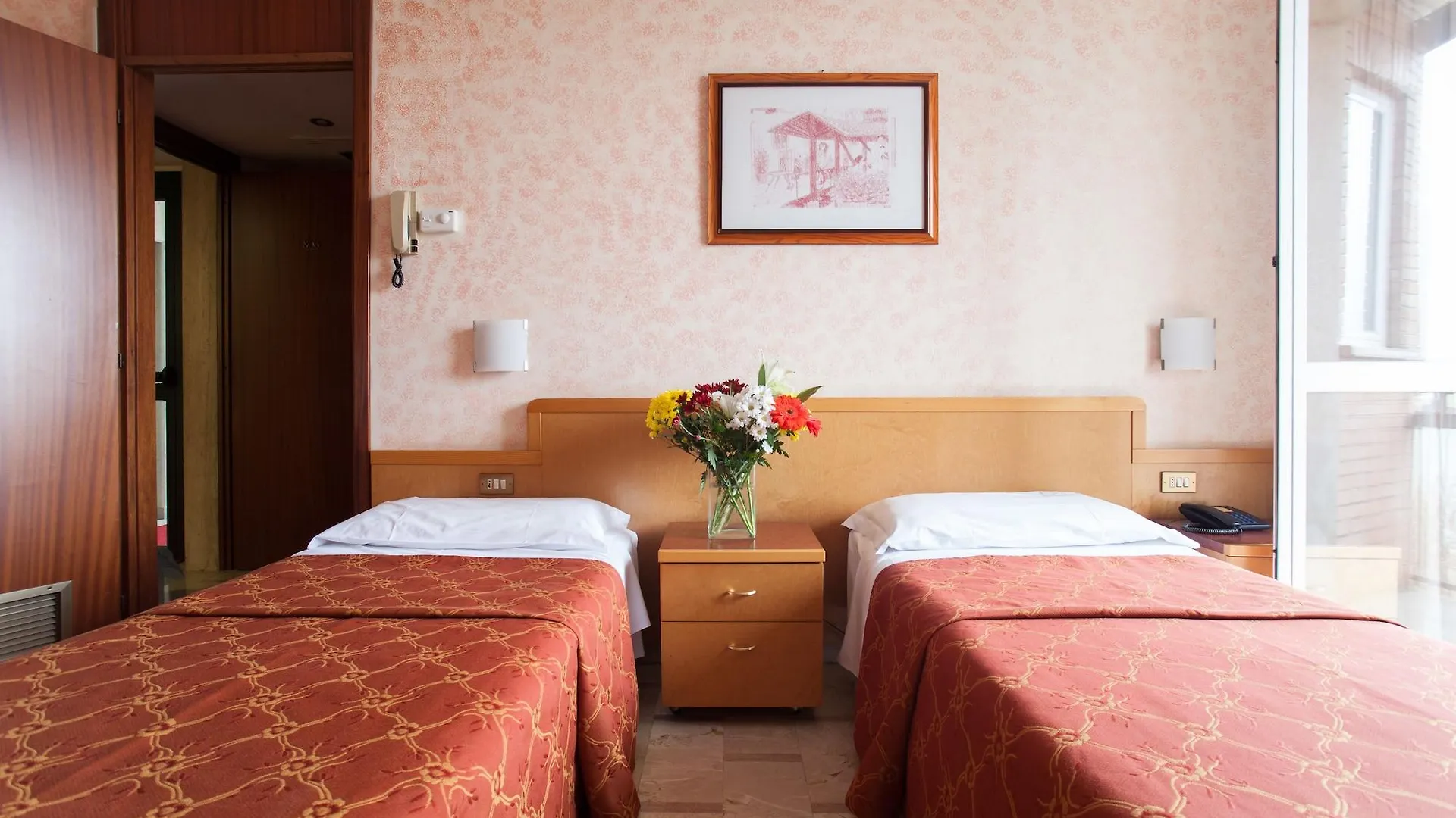 ***  Ih Hotels Milano Aparthotel Argonne Park Italy