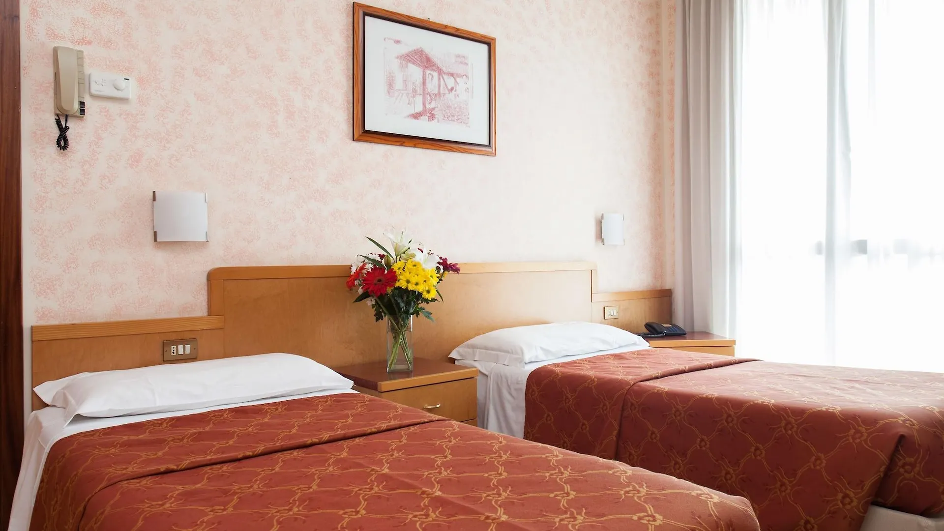 Ih Hotels Milano Aparthotel Argonne Park Milan