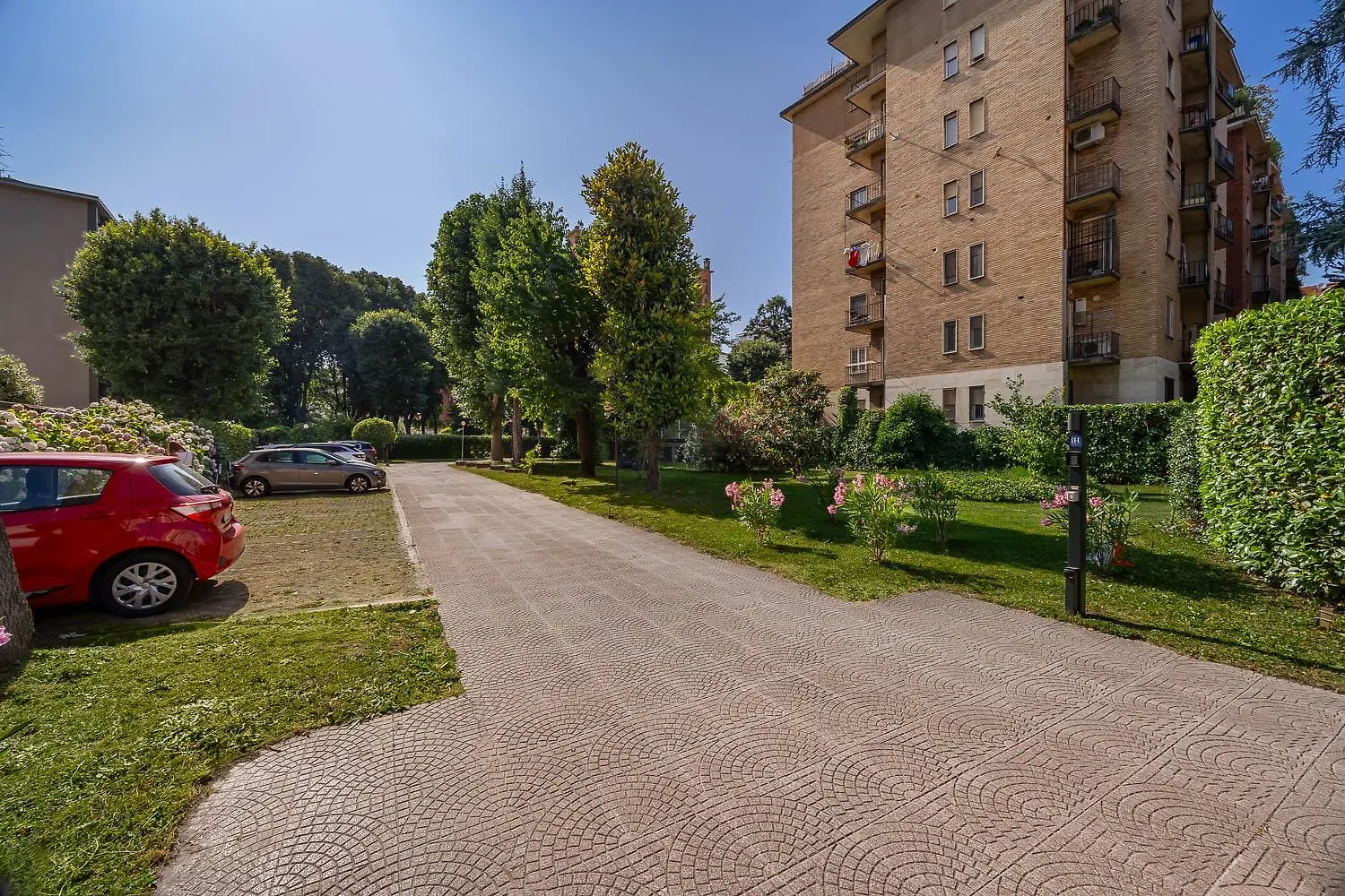 Ih Hotels Milano Aparthotel Argonne Park 3*,  Italia