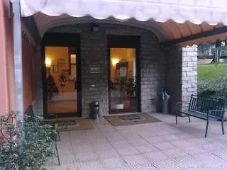 Ih Hotels Milano Aparthotel Argonne Park 3*,  Italia