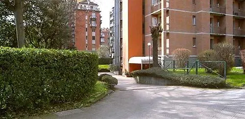 Ih Hotels Milano Aparthotel Argonne Park 3*,  Italia