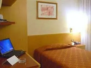 Ih Hotels Milano Aparthotel Argonne Park