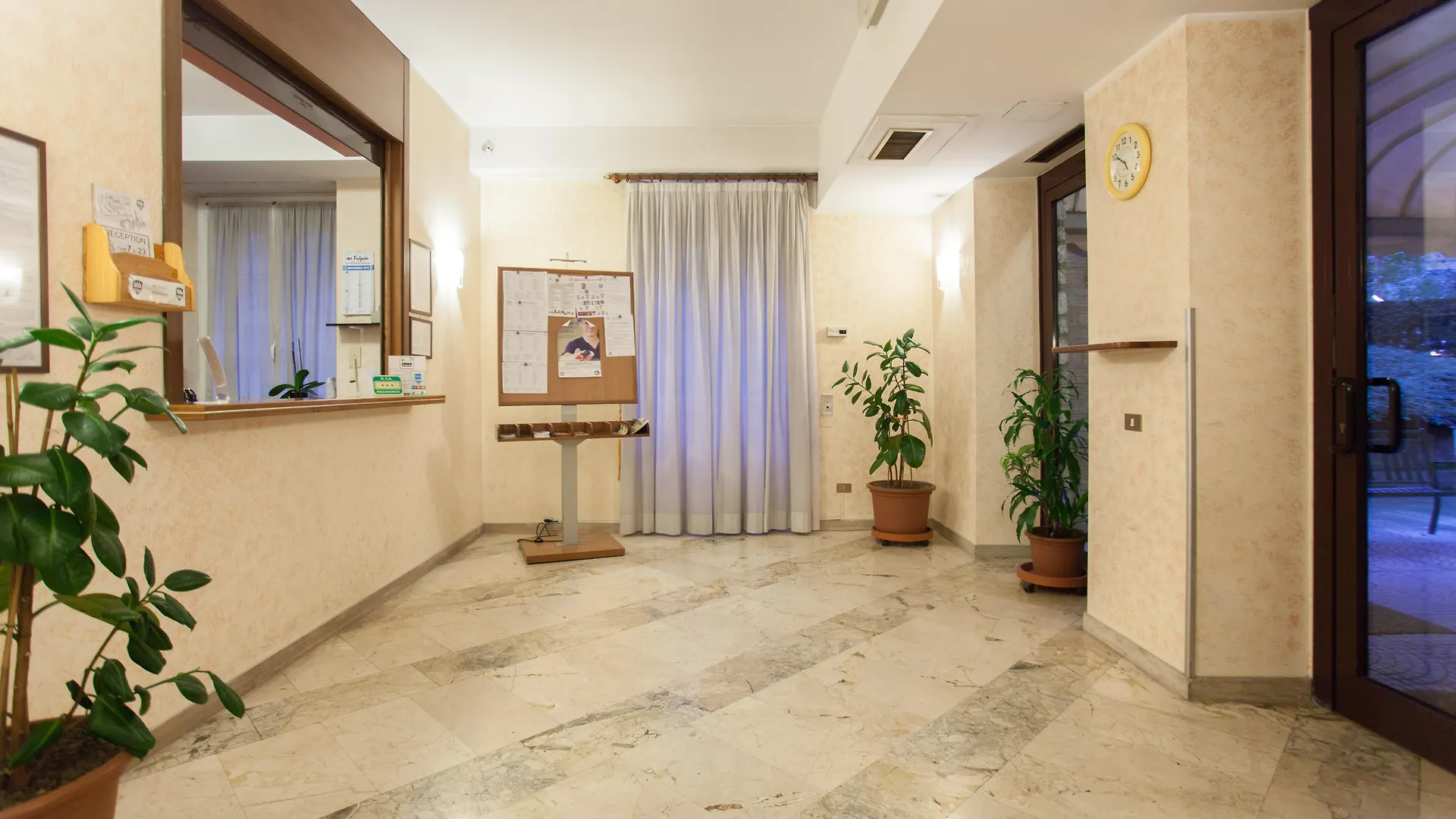 ***  Ih Hotels Milano Aparthotel Argonne Park Italy