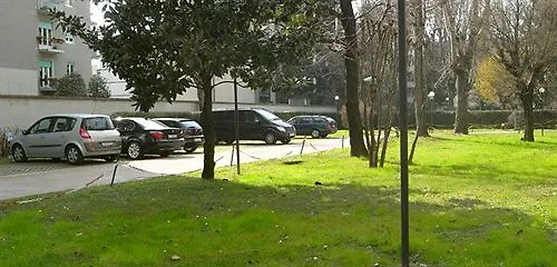 Ih Hotels Milano Aparthotel Argonne Park