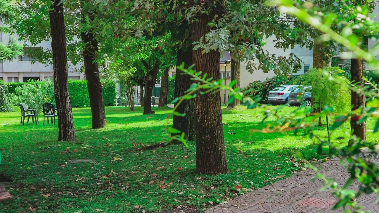 Ih Hotels Milano Aparthotel Argonne Park